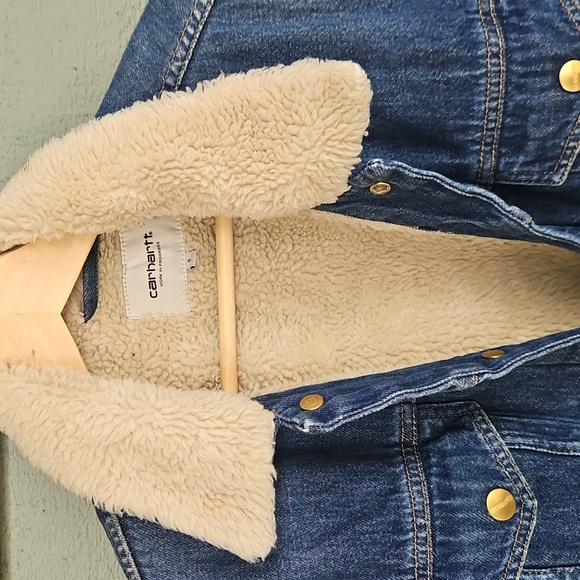 Carhartt Women's WIP Trucker Jacket lined with sherpa - Picture 2 of 6